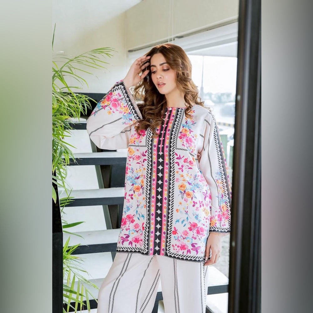 Ellena 2pc Chic Floral Wide Leg Jumpsuit - Picture 8 of 11